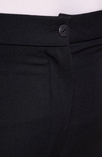 Pohodlné černé zkrácené kalhoty