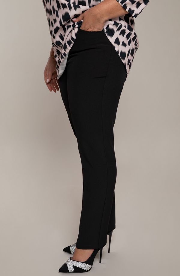 Elegantní kalhoty v černé barvě
