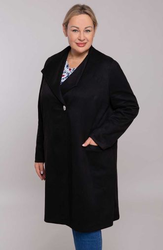 Černý kabát s kapsami