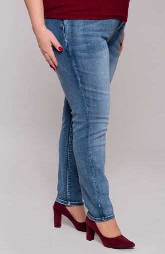 Světlé džíny s kapsami