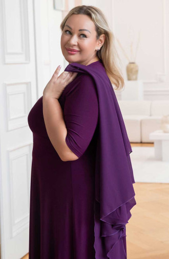 Dlouhé fialové šaty s mantilou