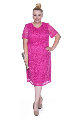 Růžové krajkové šaty s krátkým rukávem